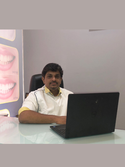 Dr. Prashanth Prathap (MDS), Orthodontist, Kailas Dental Clinic & Implant Center