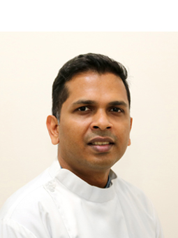 Dr. Anoop V Nair (MDS), Endodontist, Kailas Dental Clinic & Implant Center